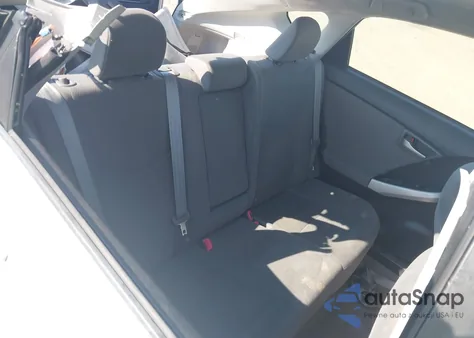 2012 Toyota Prius Two z USA, uszkodzony, nr VIN JTDKN3DUXC5525311